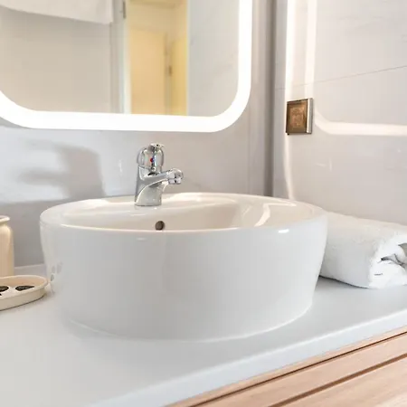 Le Corsaire - Sejour Relaxant, & Piscine Lejlighed *